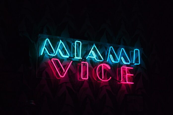 Miami Vice Fashion miami-vice-fashion