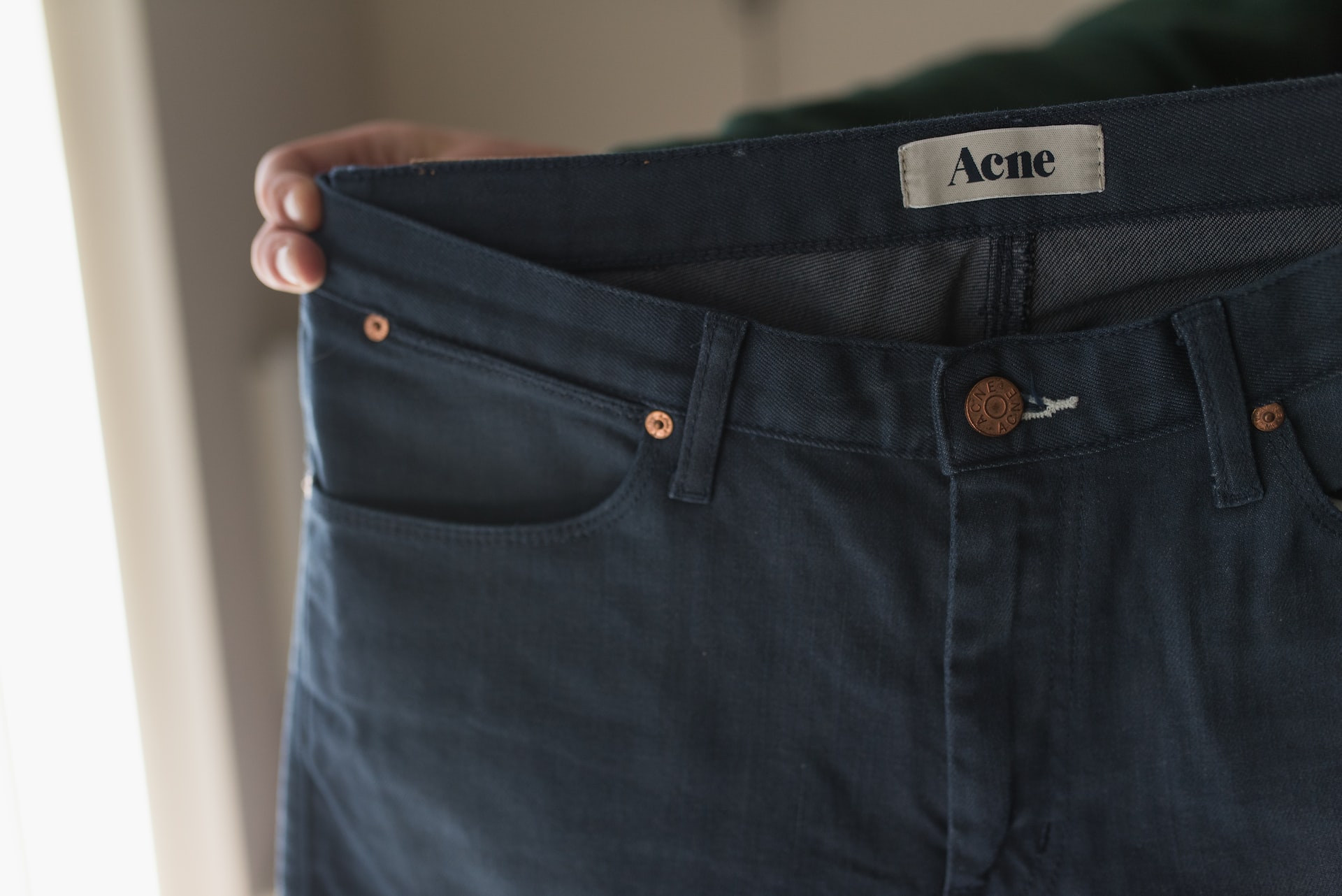 zippered-pocket-cargo-pants